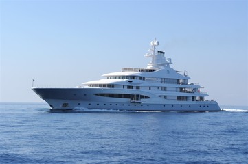 yacht, boat white mayanqueen