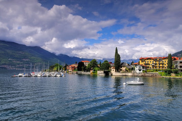 Obraz premium Bellano am Comer See in Italien - Bellano, Lake Como Lombardy in Italy