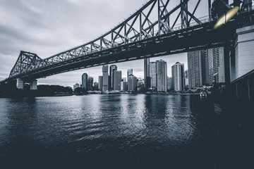 Story Bridge and Brisbane City - obrazy, fototapety, plakaty