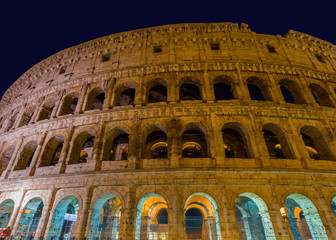Fototapeta na wymiar Coliseum in Rome Italy