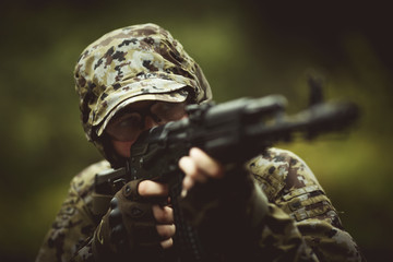 Photo of soldier with submachine-gun