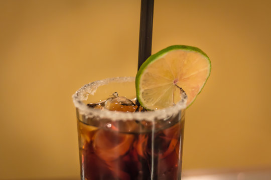 Cuba Libre Cocktail