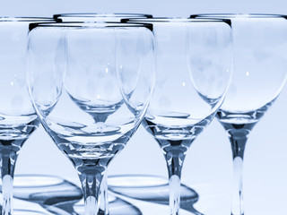 close view of 3d render wine glasses with cold light