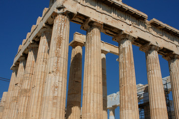 Fototapeta premium Parthenon temple in Acropolis Hill in Athens, Greece.
