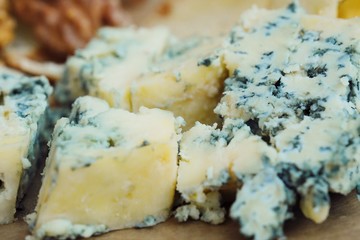 French cheese for white wine 