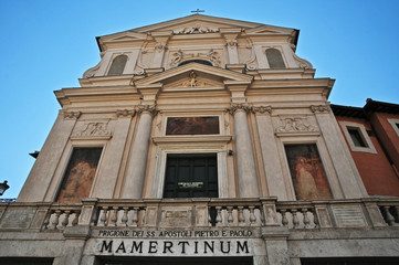 Fototapeta na wymiar Roma Via dei Fori Imperiali - Chiesa di San Giuseppe dei Falegnami e carcere Mamertino