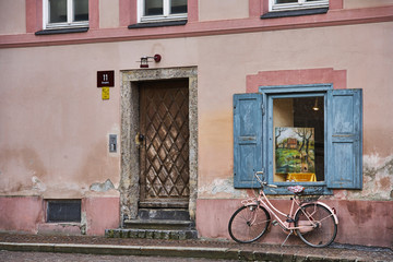 Fototapeta na wymiar Pink bike