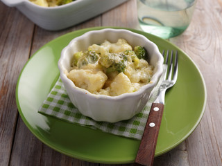 Cauliflower and broccoli cheese