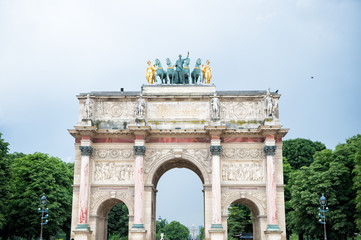 Fototapeta na wymiar Triumphal Arch (Arc de Triomphe du Carrousel)