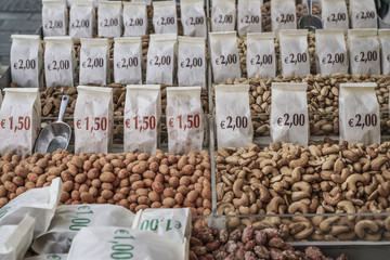 dried fruits at market