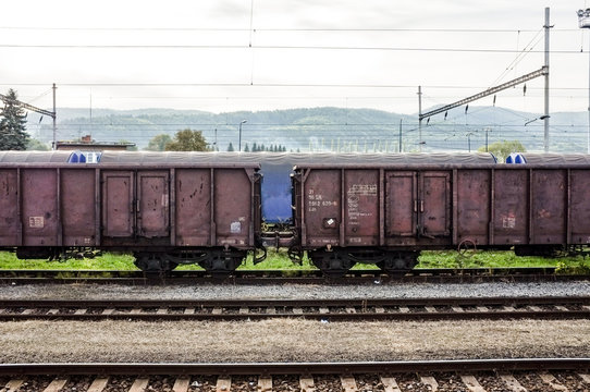 Gueterzug in der Slowakei