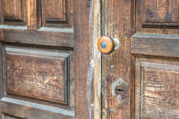 Fototapeta na wymiar Antique door handle