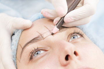 Microblading eyebrows workflow in a beauty salon 