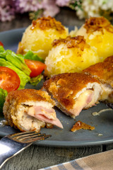 Cutlet cordon bleu.