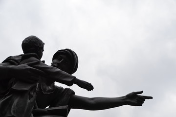 London statue father