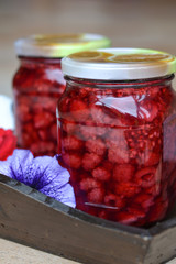 джем из малины. Варенье