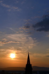 Obraz premium Freiburger Münsterturm am Abend