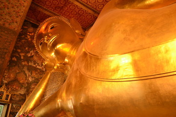 Boudha couché