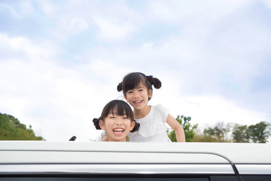 身を乗り出す のストック写真 ロイヤリティフリーの画像 ベクター イラスト Adobe Stock 身を乗り出す のストック写真 ロイヤリティフリーの画像 ベクター イラスト Adobe Stock
