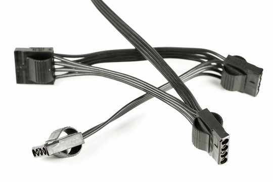 4 pin molex to sata power cable adapter