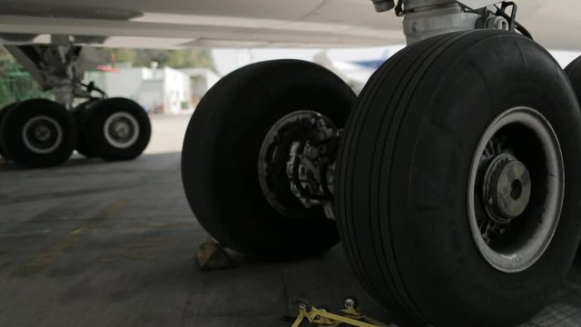 Airplane wheels