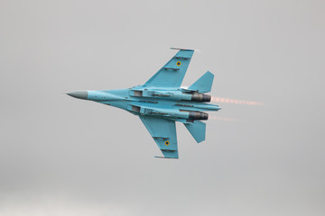 Fototapeta na wymiar su-27 flanker Russian fighter jet