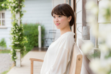 女性　ライフスタイルイメージ