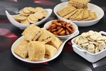 Honny Coated Almond with Sesame Seed Jaggery