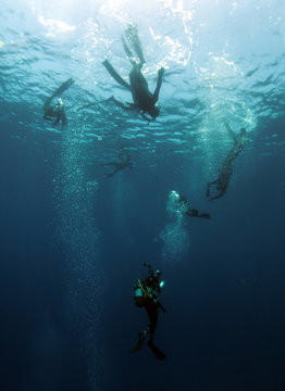 Freediving next to the Karwela Wreck, Xatt l-Ahmar, Gozo