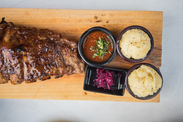 Barbecue Smoked pork rip