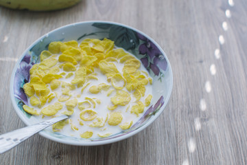 Cornflakes in a bowl