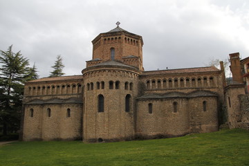 Fototapeta na wymiar Monastery in Ripoll, Spain
