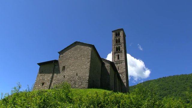 Chiesa romanica di Sant Alessandro - Lasnigo
