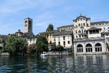 Fototapeta na wymiar Church San Giulio at Island San Giulio in Lake Orta, Piedmont Italy 
