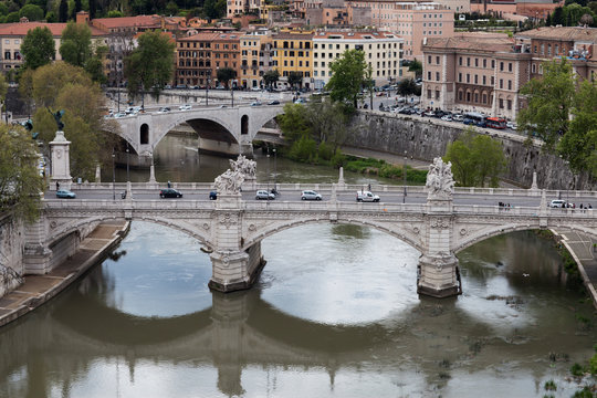 bridge in rome