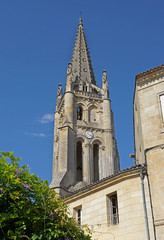 Fototapeta na wymiar Église de Saint-émilion