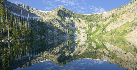 Fototapeta na wymiar Josephine Lake near McCall, Idaho