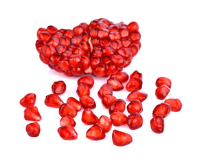 Whole fruit shaped pomegranate seeds