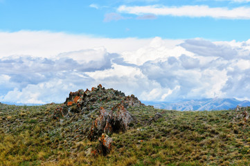 Perspective view of South-Kurai mountain chain with clouds