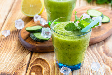 Green vegetable smoothie