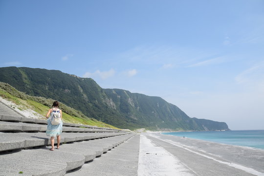 白い砂浜と綺麗な海と空 新島 羽伏浦海岸 Stock Photo Adobe Stock