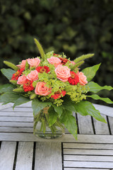 Sommerlicher Blumenstrauß