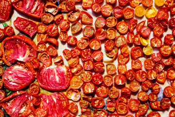 Sun dried tomatoes - obrazy, fototapety, plakaty