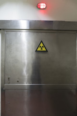 Nuclear radiation sign