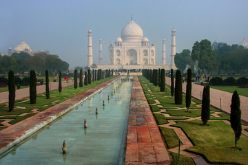 Taj Mahal in early morning for, Agra, Uttar Pradesh, India
