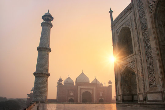 View of jawab from Taj Mahal base at sunrise, Agra, Uttar Pradesh, India