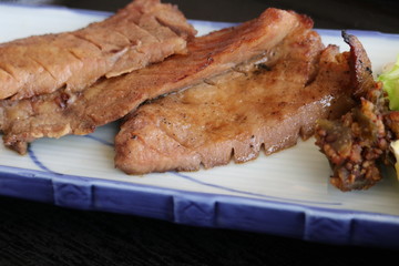 牛タン焼き