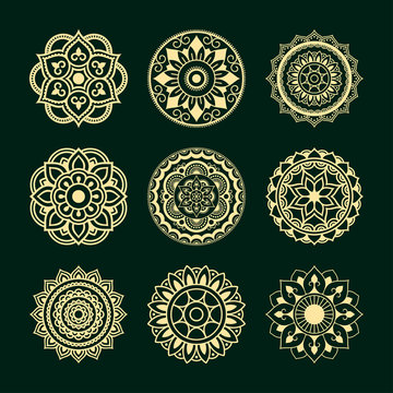 Set circular pattern in the form of mandala. Henna tatoo mandala. Mehndi style. Decorative pattern in oriental style. Coloring book page.
