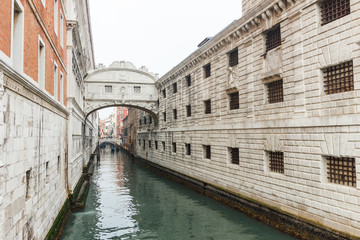 Fototapeta na wymiar Gondola boat on the canal at Venice.