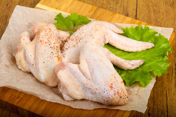 Raw chicken wings